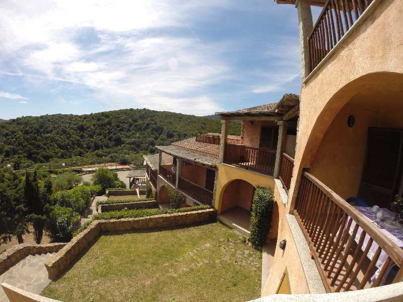 Residence Costa Ruja Portisco Kültér fotó