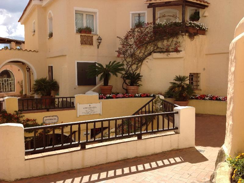 Residence Costa Ruja Portisco Kültér fotó
