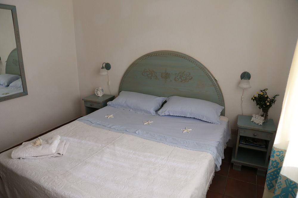 Residence Costa Ruja Portisco Kültér fotó