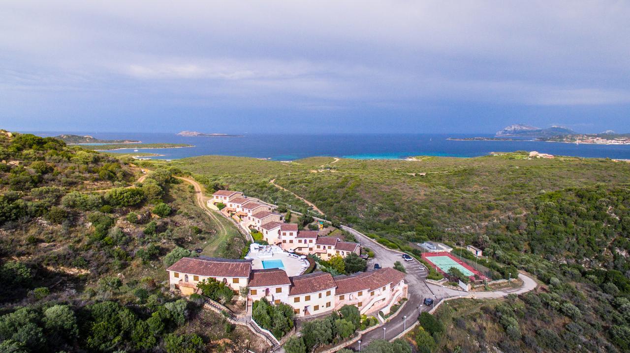 Residence Costa Ruja Portisco Kültér fotó
