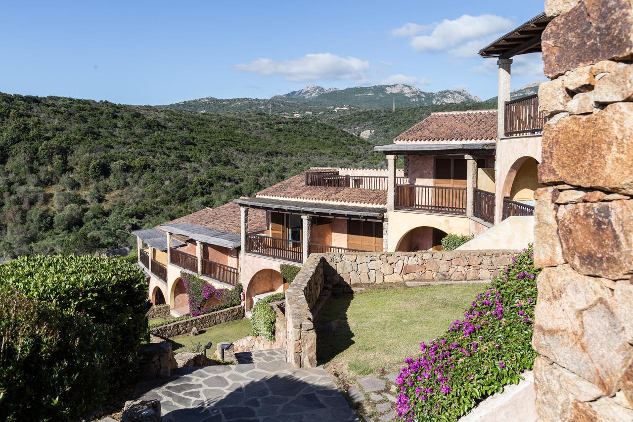 Residence Costa Ruja Portisco Kültér fotó