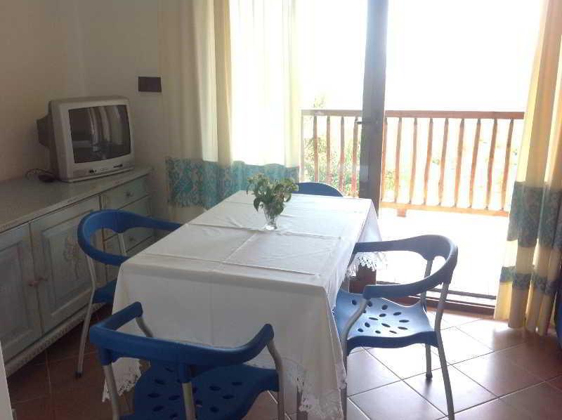 Residence Costa Ruja Portisco Kültér fotó