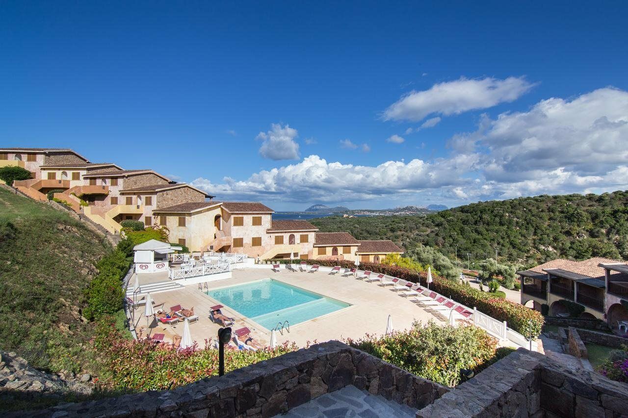 Residence Costa Ruja Portisco Kültér fotó