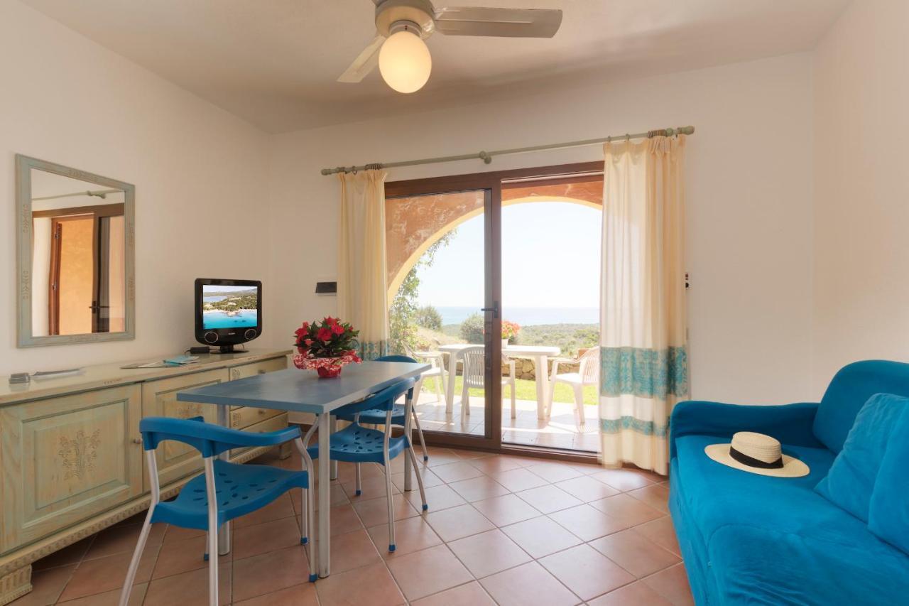 Residence Costa Ruja Portisco Kültér fotó