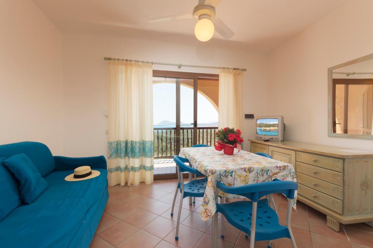 Residence Costa Ruja Portisco Kültér fotó